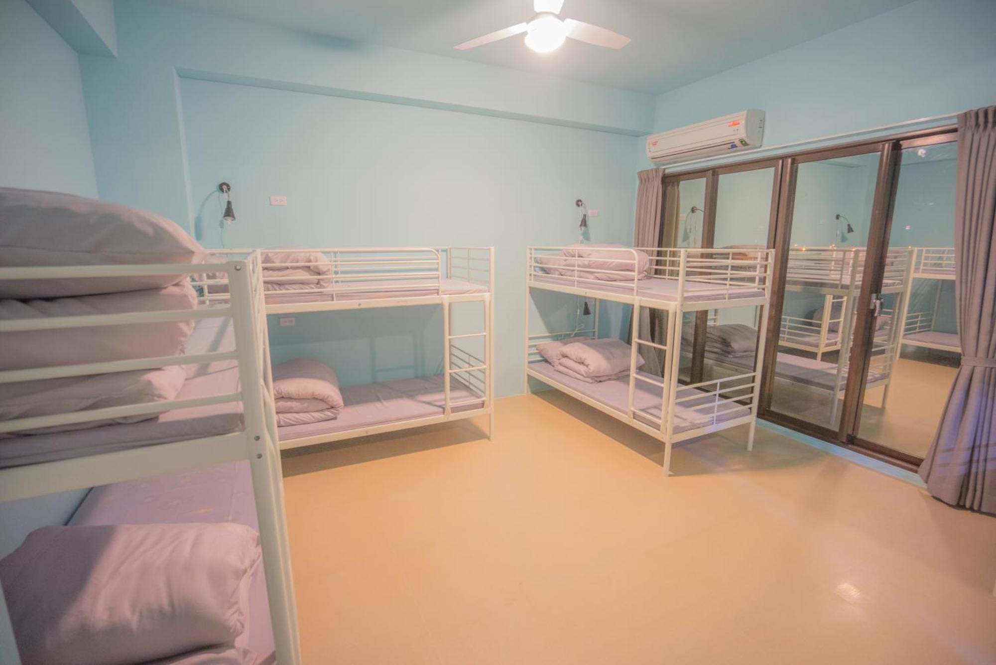 Travelers Hostel 마공 외부 사진